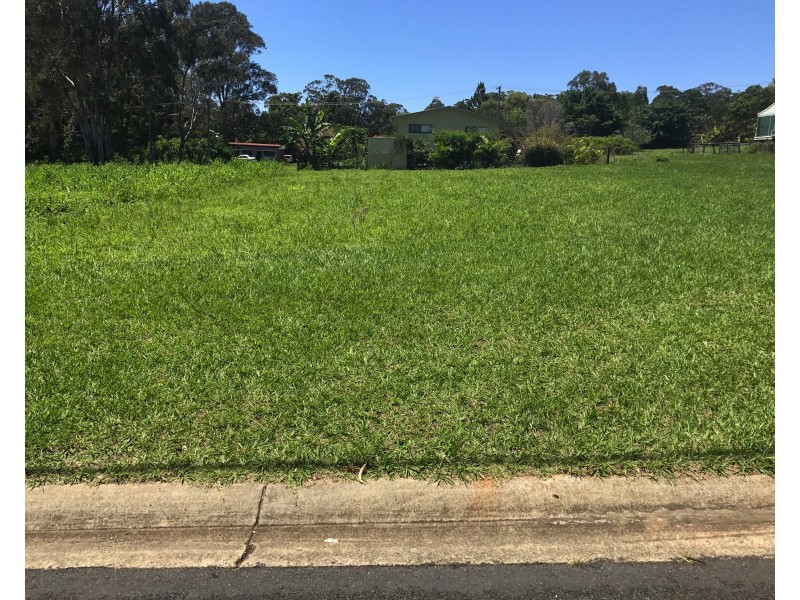 46 Lonicera St, Macleay Island QLD 4184