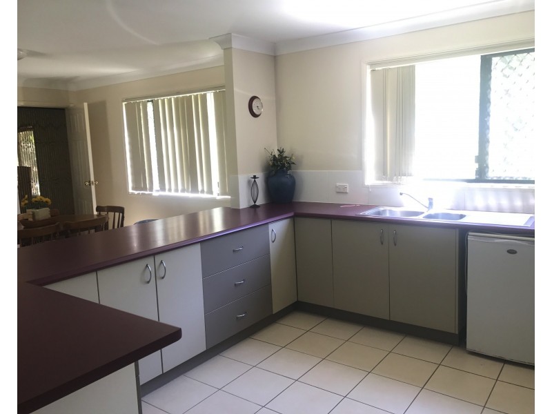 13 Morwong St, Macleay Island QLD 4184