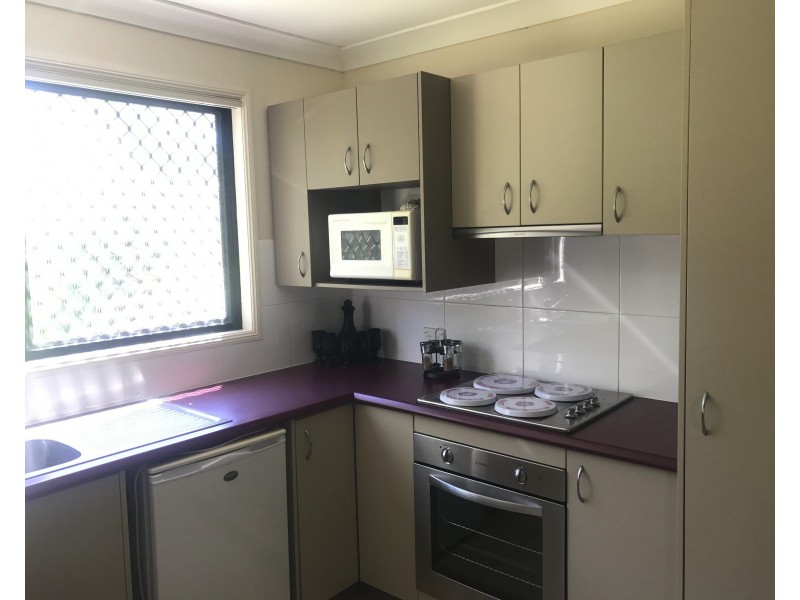 13 Morwong St, Macleay Island QLD 4184