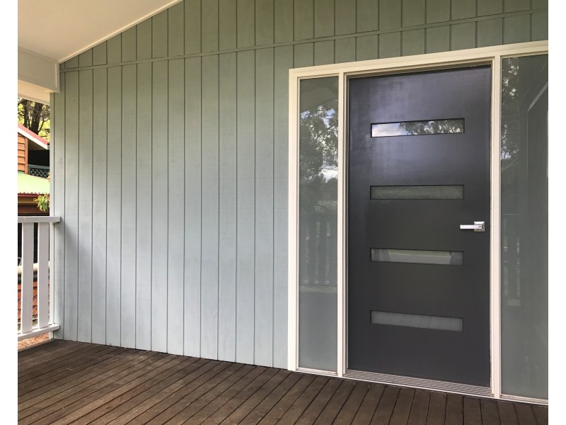 193 High Central Rd, Macleay Island QLD 4184