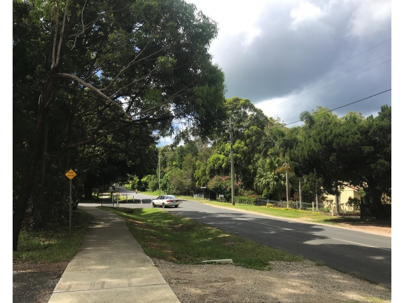 193 High Central Rd, Macleay Island QLD 4184
