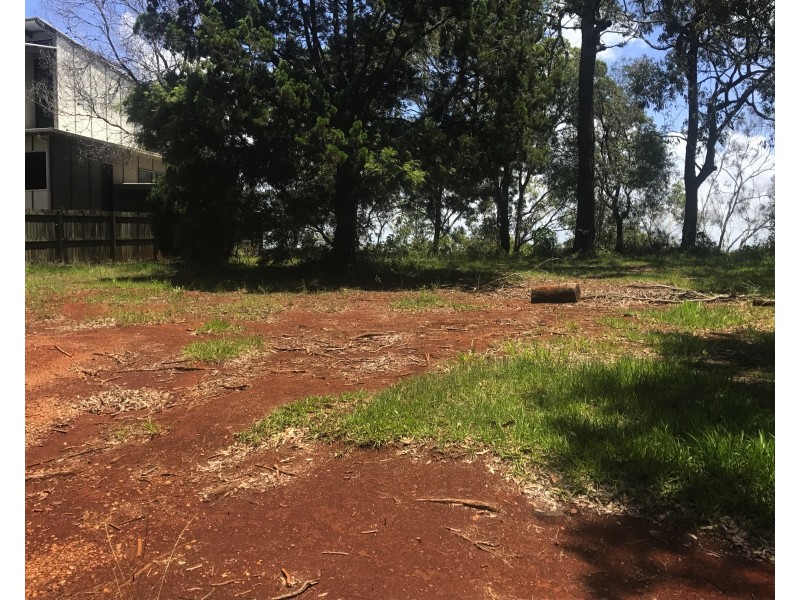 138 Western Rd, Macleay Island QLD 4184