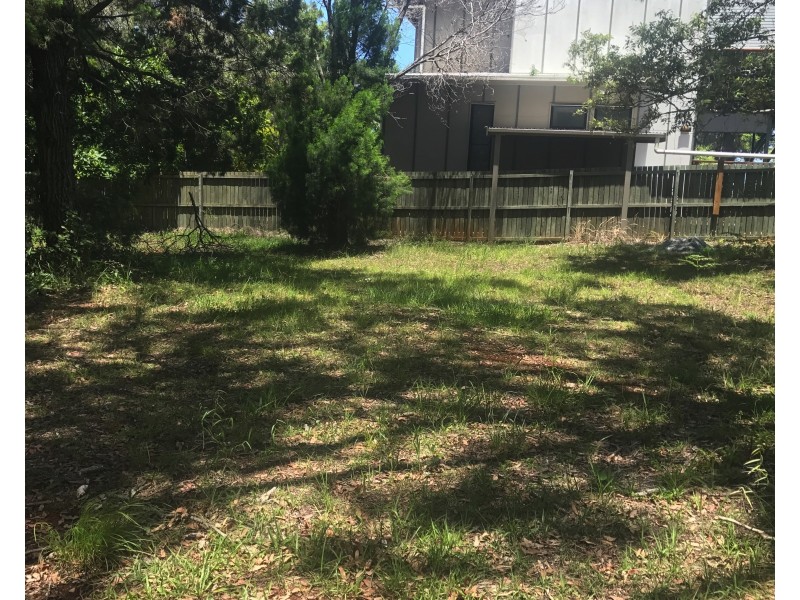 138 Western Rd, Macleay Island QLD 4184