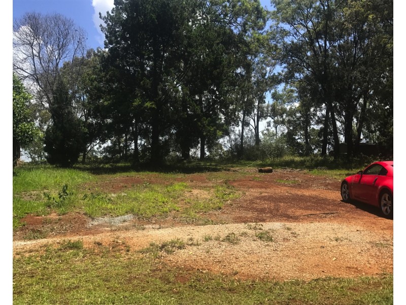 138 Western Rd, Macleay Island QLD 4184