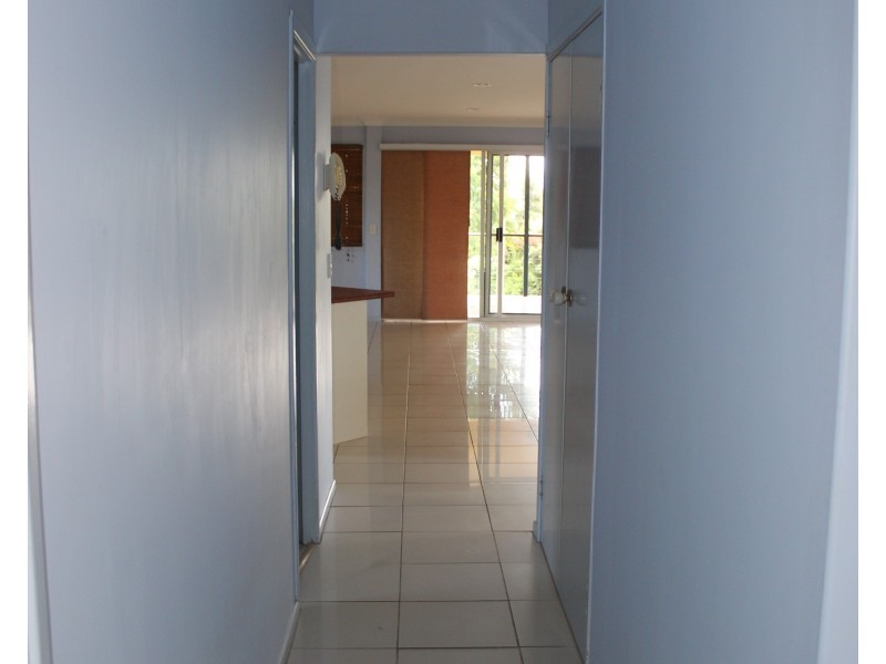 14a Whiting St, Macleay Island QLD 4184
