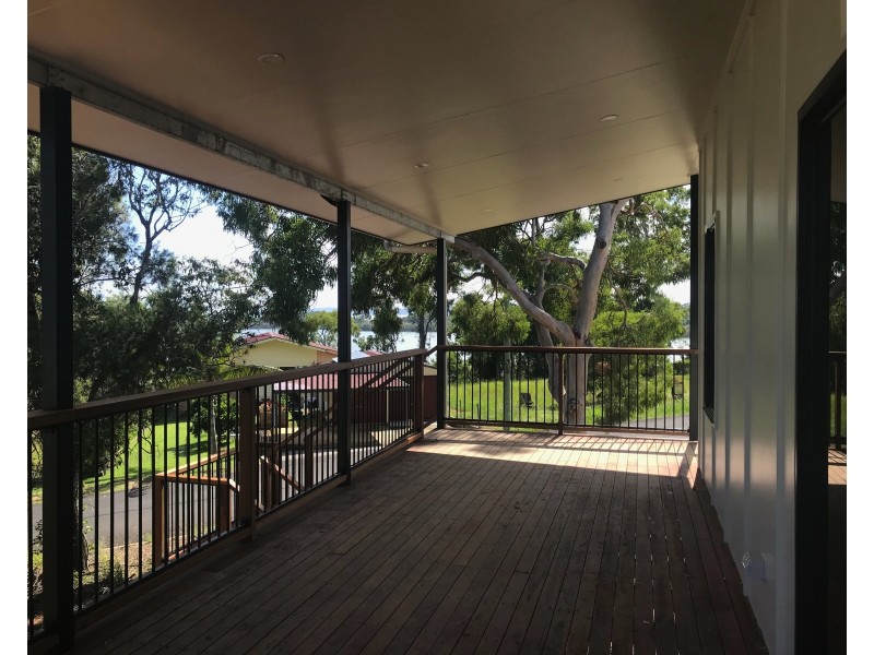 35 Timothy Street, Macleay Island QLD 4184