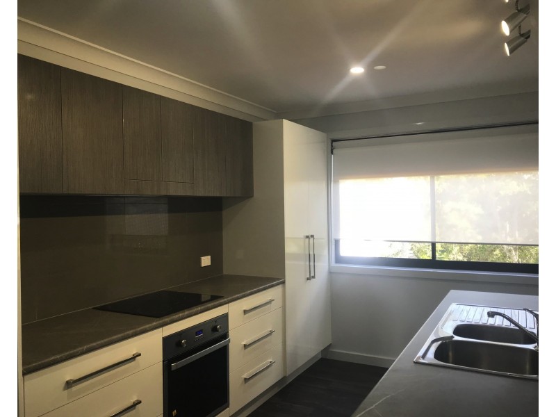 35 Timothy Street, Macleay Island QLD 4184