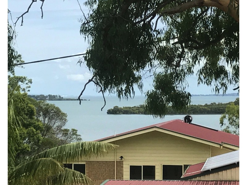35 Timothy Street, Macleay Island QLD 4184