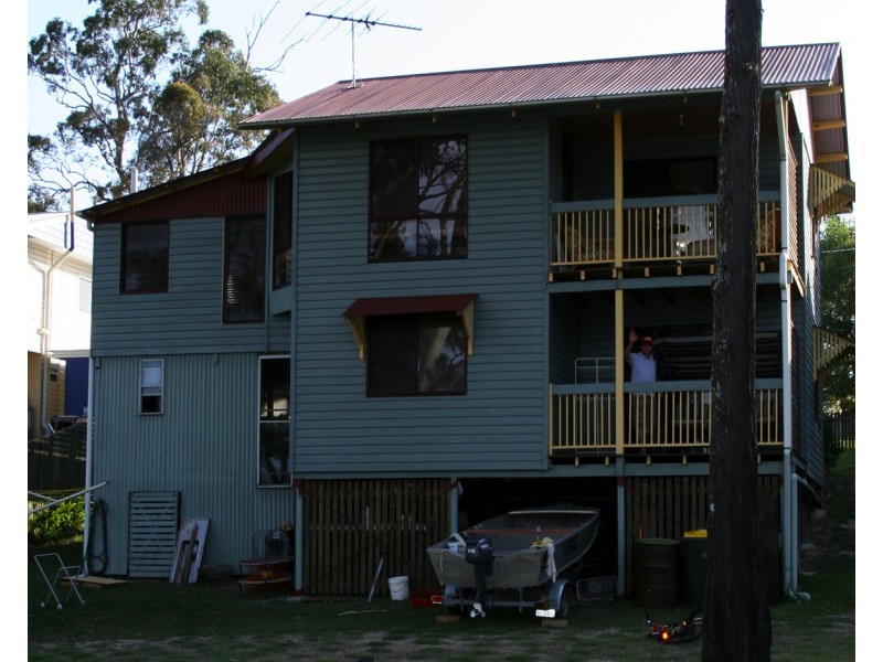 35 Jan Street, Macleay Island QLD 4184