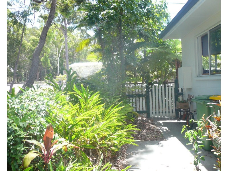 150 Kate St, Macleay Island QLD 4184