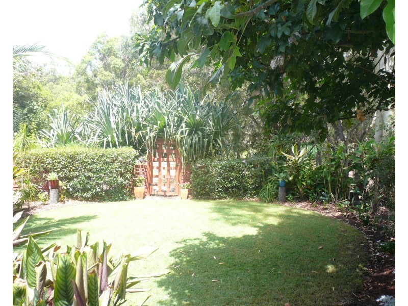 150 Kate St, Macleay Island QLD 4184