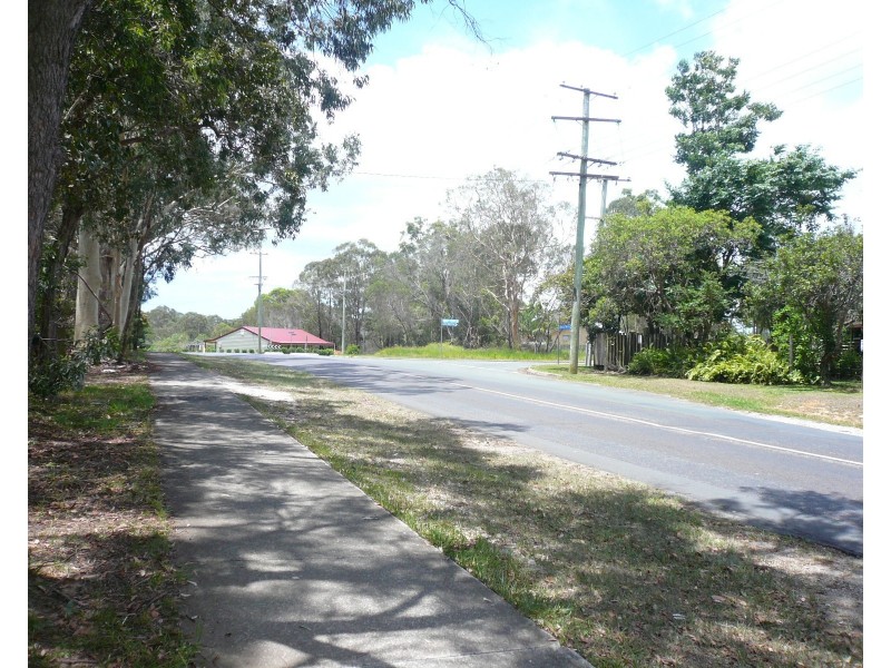 91 High Central Rd, Macleay Island QLD 4184
