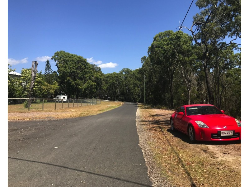 11 Beelong Street, Macleay Island QLD 4184