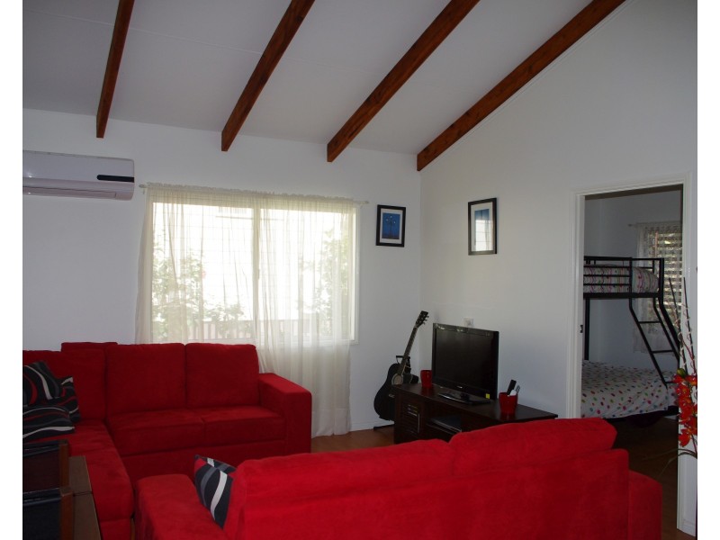 14 Lemontree Drive, Macleay Island QLD 4184