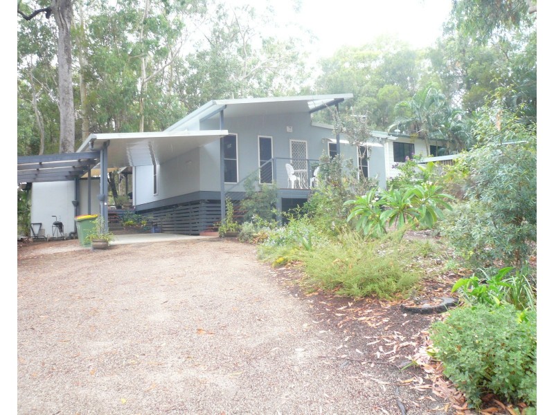 3 Morwong St, Macleay Island QLD 4184