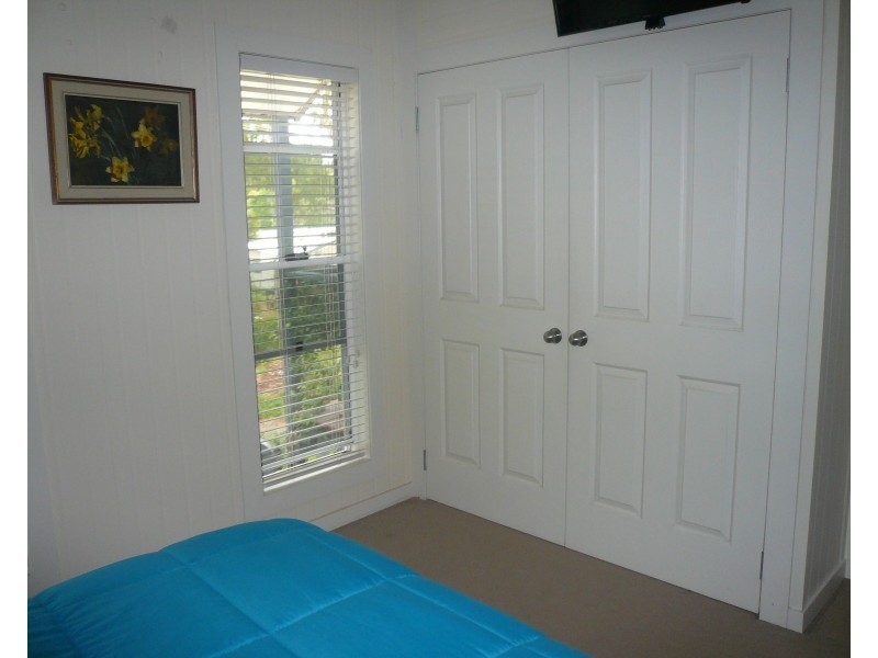 3 Morwong St, Macleay Island QLD 4184