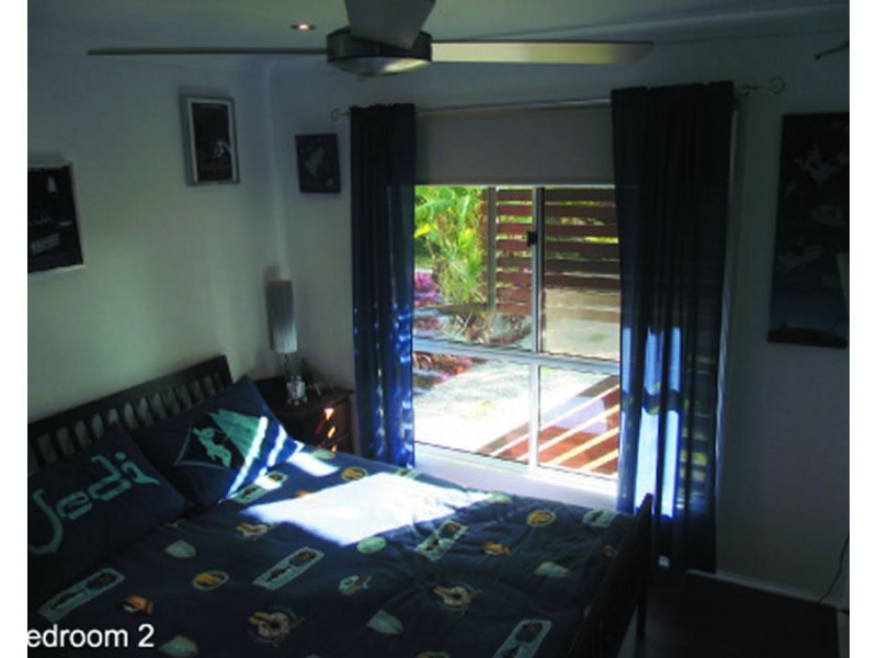 26 Rhodes Street, Macleay Island QLD 4184