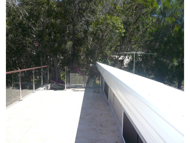 14 Hilda Crescent, Macleay Island QLD 4184