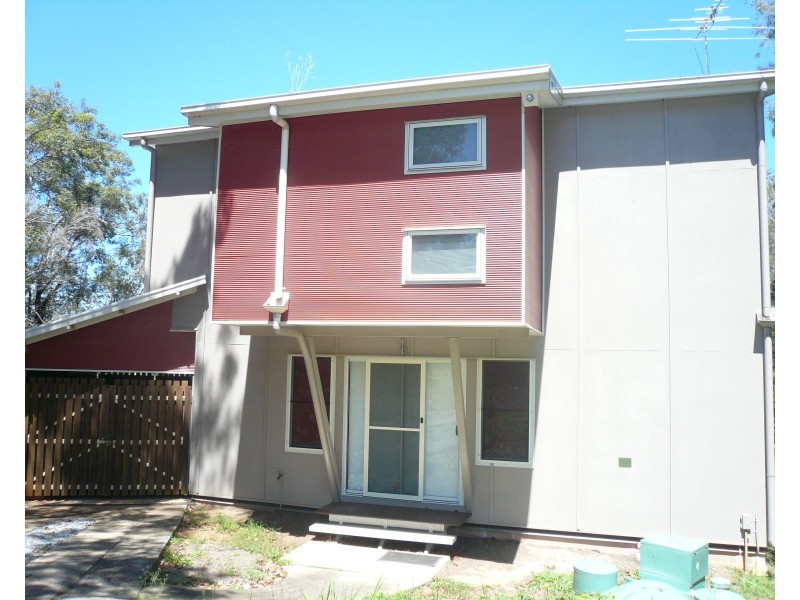 14 Hilda Crescent, Macleay Island QLD 4184