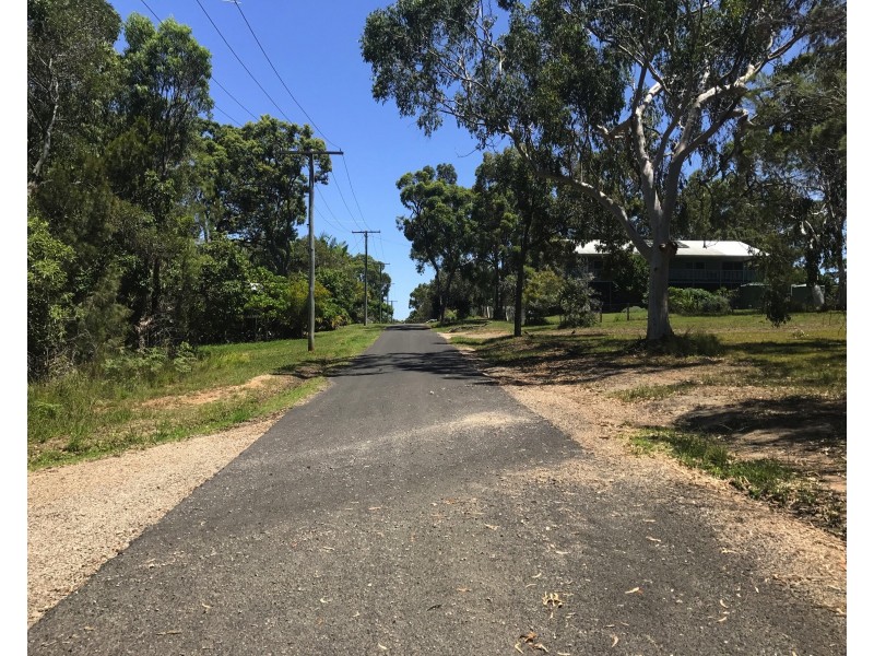 36 Jane St, Macleay Island QLD 4184