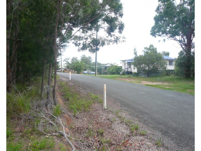14 Double Bay Street, Macleay Island QLD 4184