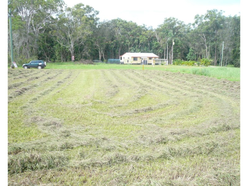 14 Donald St, Macleay Island QLD 4184