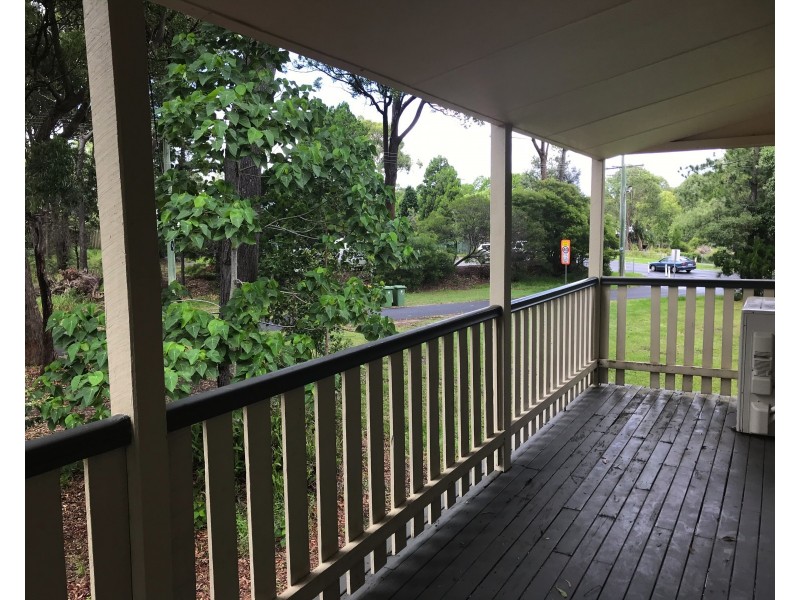 3 Betty St, Macleay Island QLD 4184