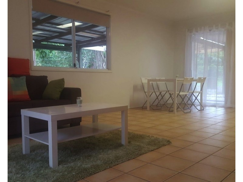 22 Nugent St, Macleay Island QLD 4184