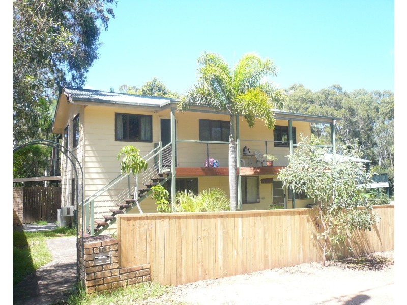 16 Mawson St, Macleay Island QLD 4184