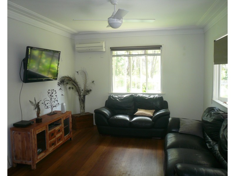 23 Arthur Street, Macleay Island QLD 4184