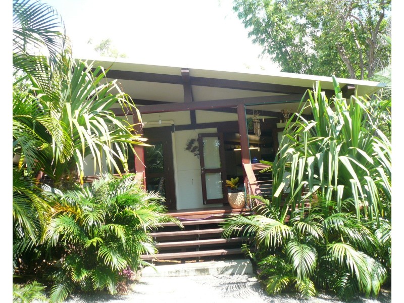 41 Brighton Rd, Macleay Island QLD 4184