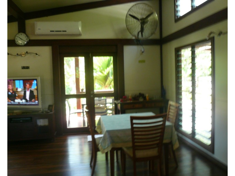 41 Brighton Rd, Macleay Island QLD 4184