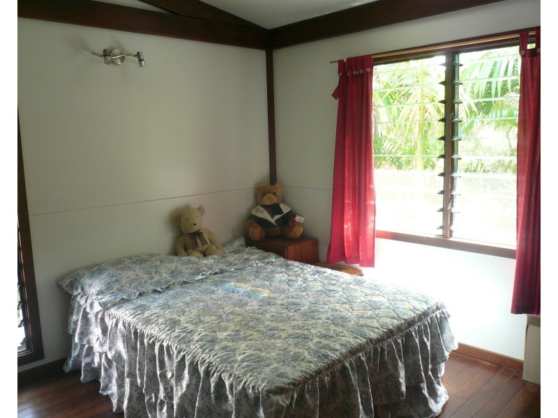 41 Brighton Rd, Macleay Island QLD 4184