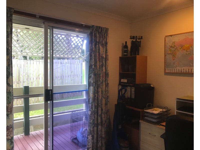 23 Devaney St, Macleay Island QLD 4184