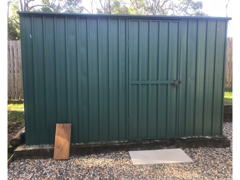 23 Devaney St, Macleay Island QLD 4184
