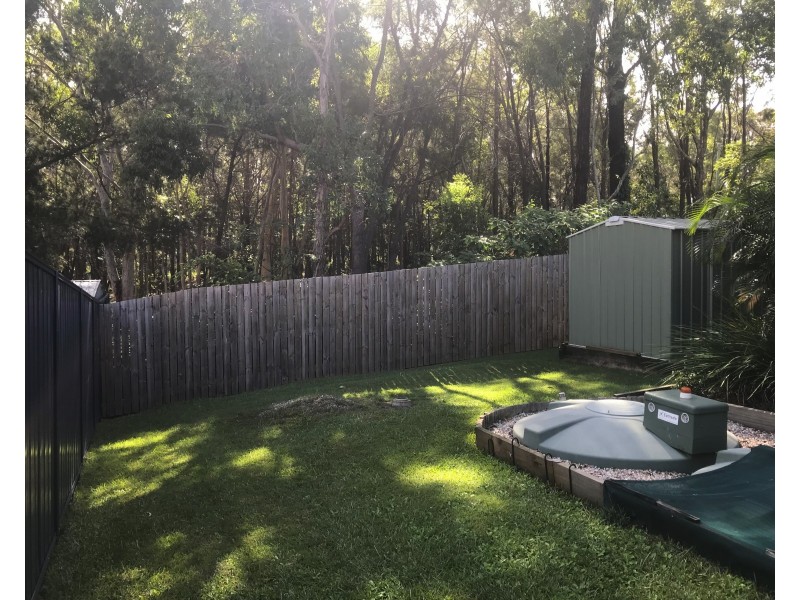 23 Devaney St, Macleay Island QLD 4184