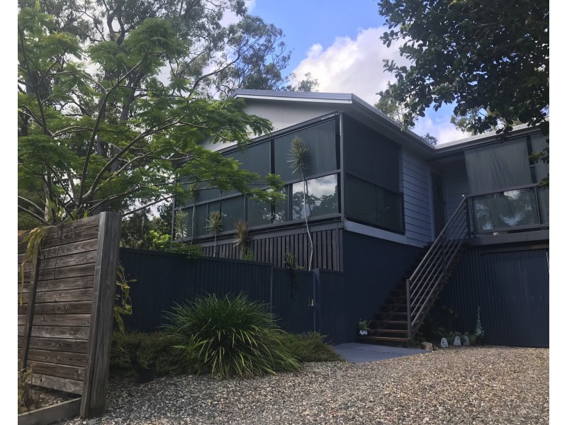 141 High Central Rd, Macleay Island QLD 4184