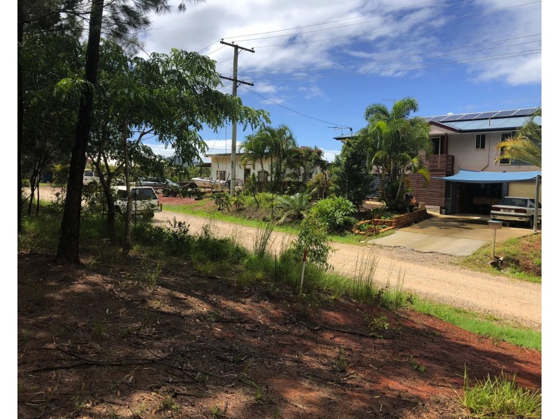 50 Highland Ridge Rd, Russell Island QLD 4184