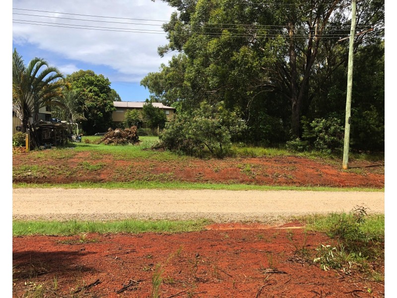 50 Highland Ridge Rd, Russell Island QLD 4184