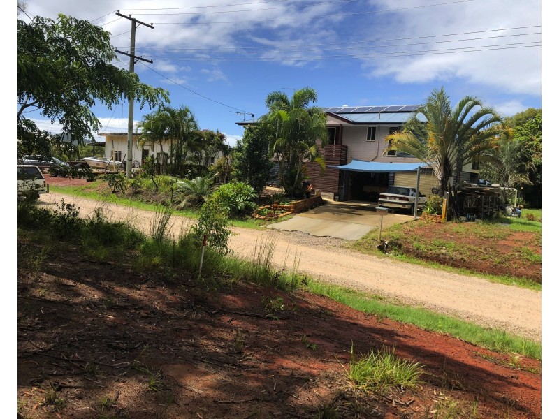 50 Highland Ridge Rd, Russell Island QLD 4184