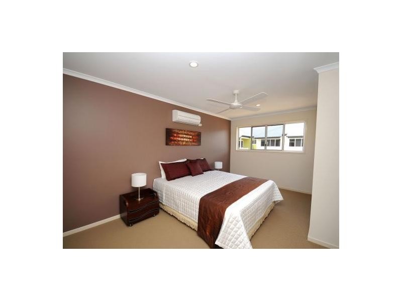 6,7,13/26 Hunter Street, Hervey Bay QLD 4655