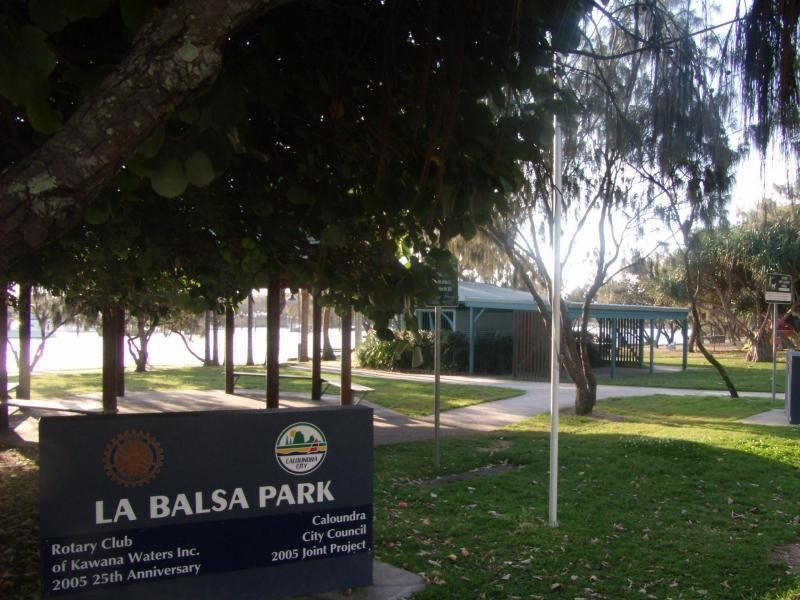 17 Point Cartwright Drive, Buddina QLD 4575