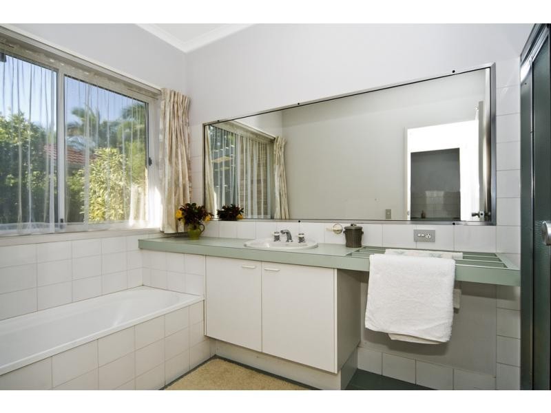 19 Sharon Crescent, Mountain Creek QLD 4557