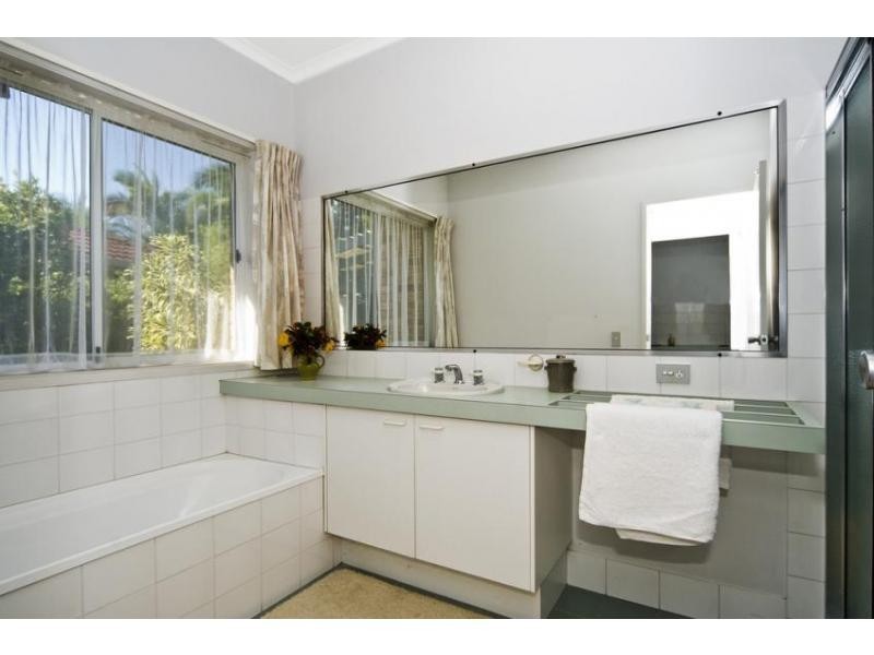 19 Sharon Crescent, Mountain Creek QLD 4557