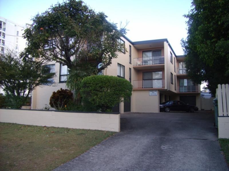 3/5 Richards Street, Maroochydore QLD 4558