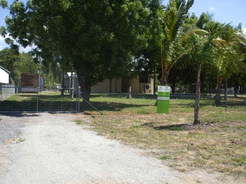 179 Jones Crescent, Cleveland Palms, Nome QLD 4816