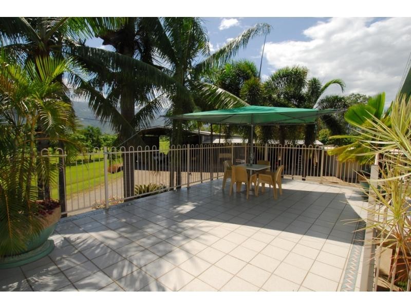 Mount Surround QLD 4809