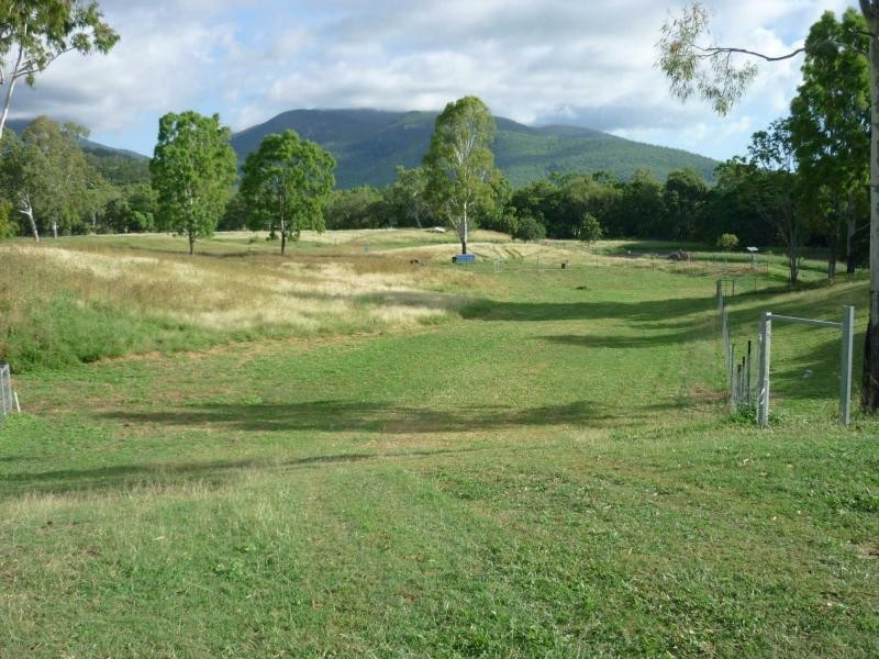Lot 5, 257 Williams Road, Alligator Creek QLD 4816