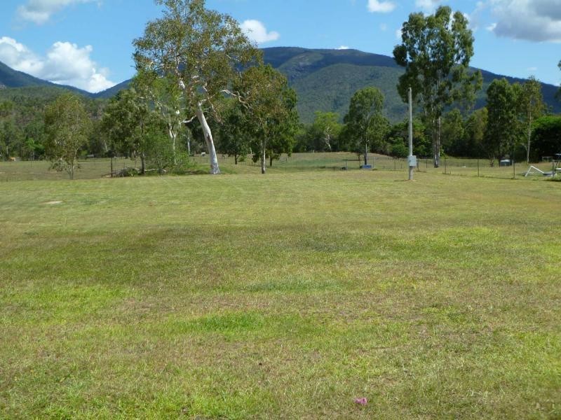 Lot 4 Williams Road, Alligator Creek QLD 4816