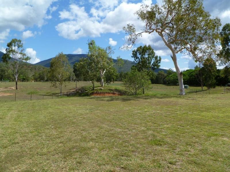 Lot 4 Williams Road, Alligator Creek QLD 4816